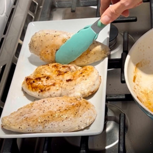 Italian Creamy Chicken Recipe - LORAfied