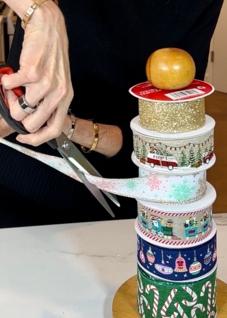 gift wrapping hacks