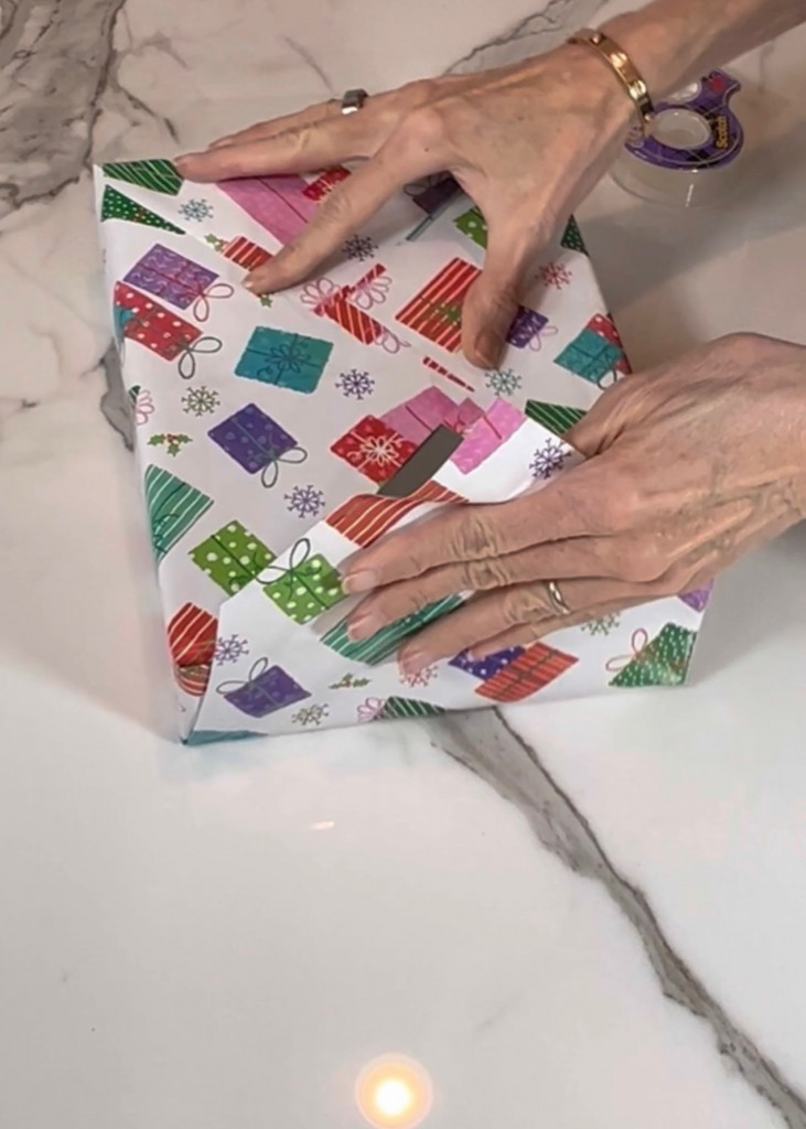 gift wrapping 