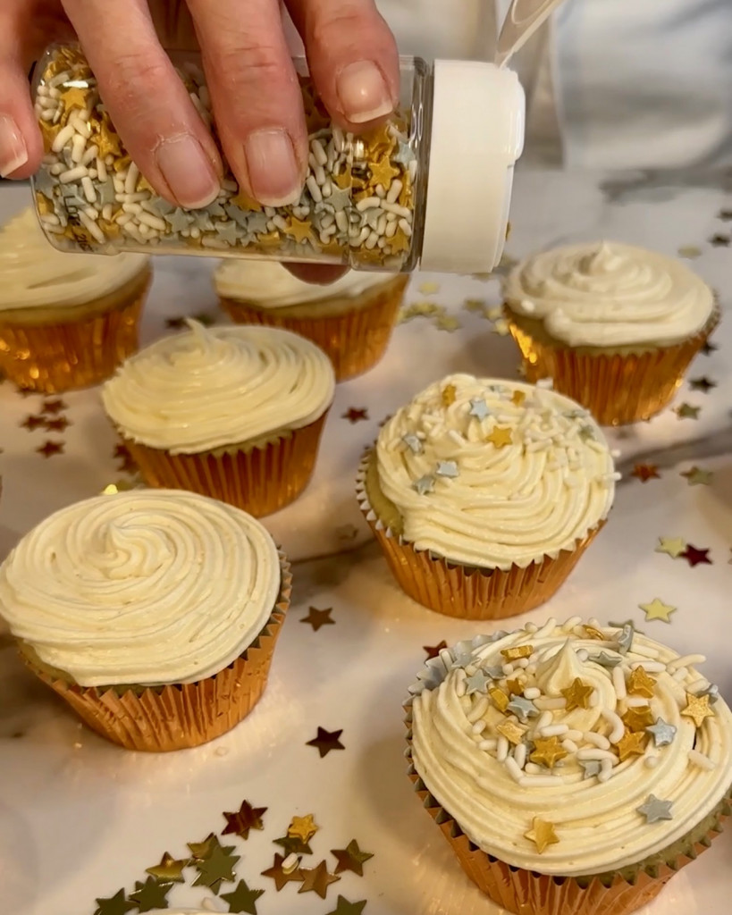 champagne cupcakes