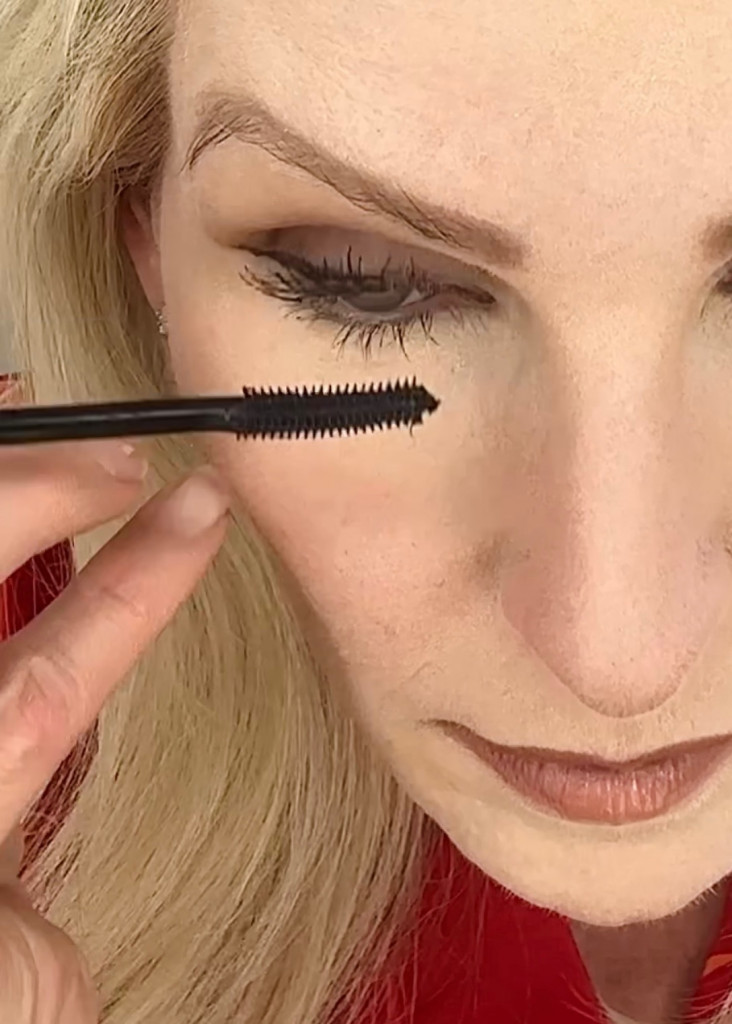 eyelash hack