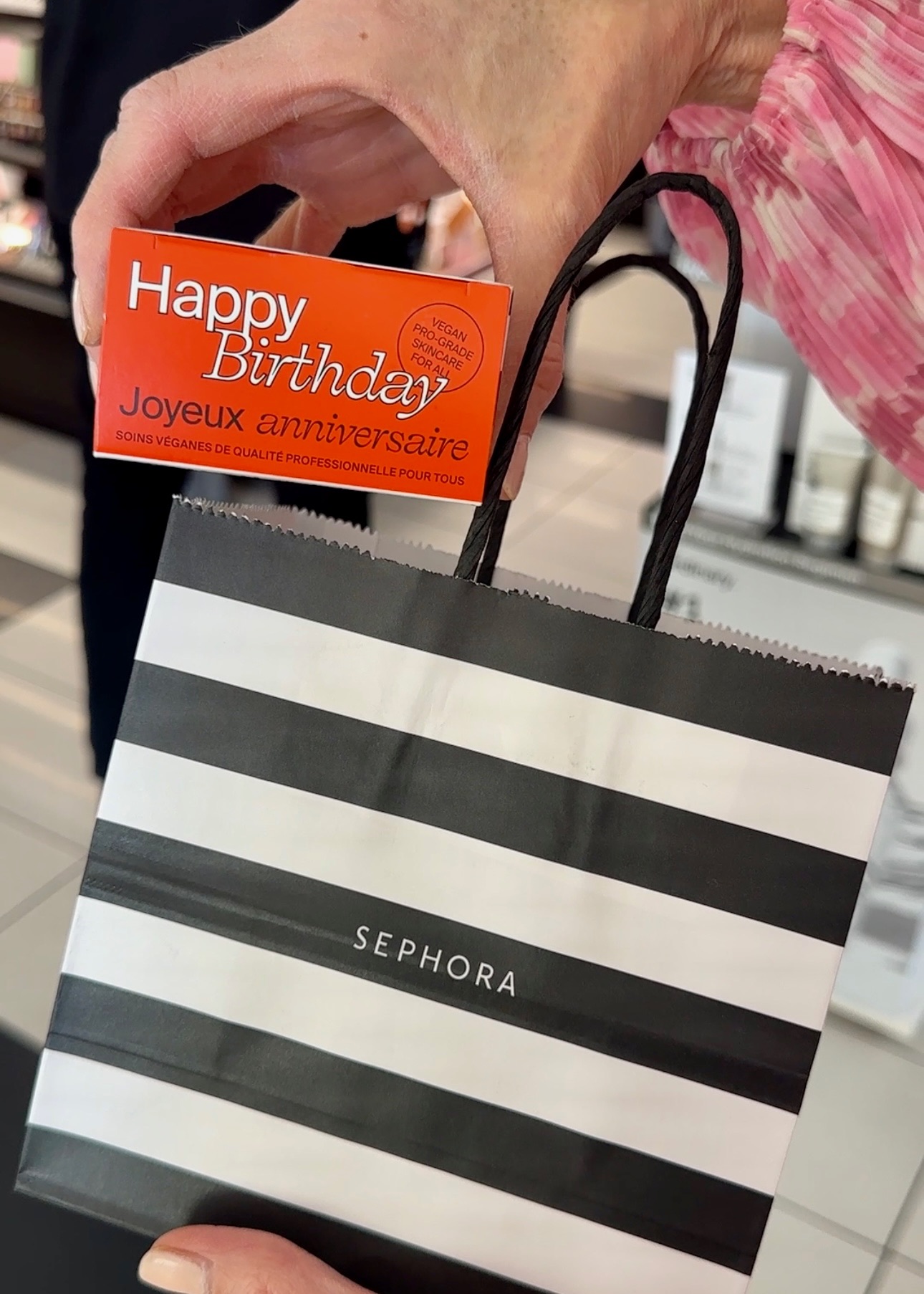 LORAfied On-the-Go: Money Savers! Where to Get FREE Birthday Items ...